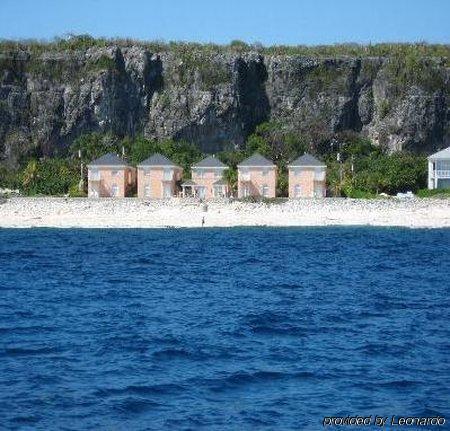 Cayman Breakers Aparthotel Cayman Brac Exterior photo